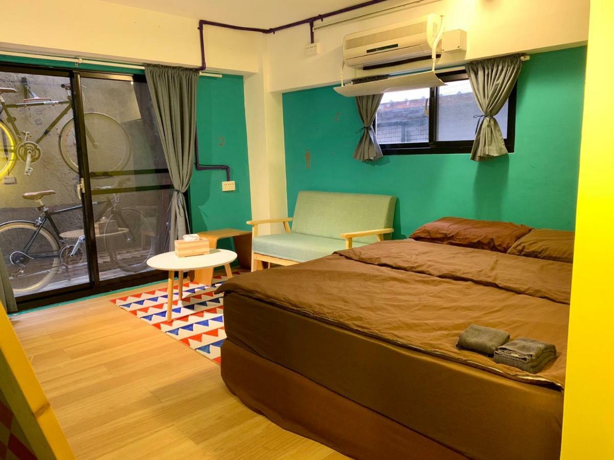 Leo Ho Hostel Tainan Exterior photo